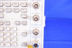 Agilent E4436B /100/UN5/UND ESG-DP Series Signal Generator 250kHz – 3GHz