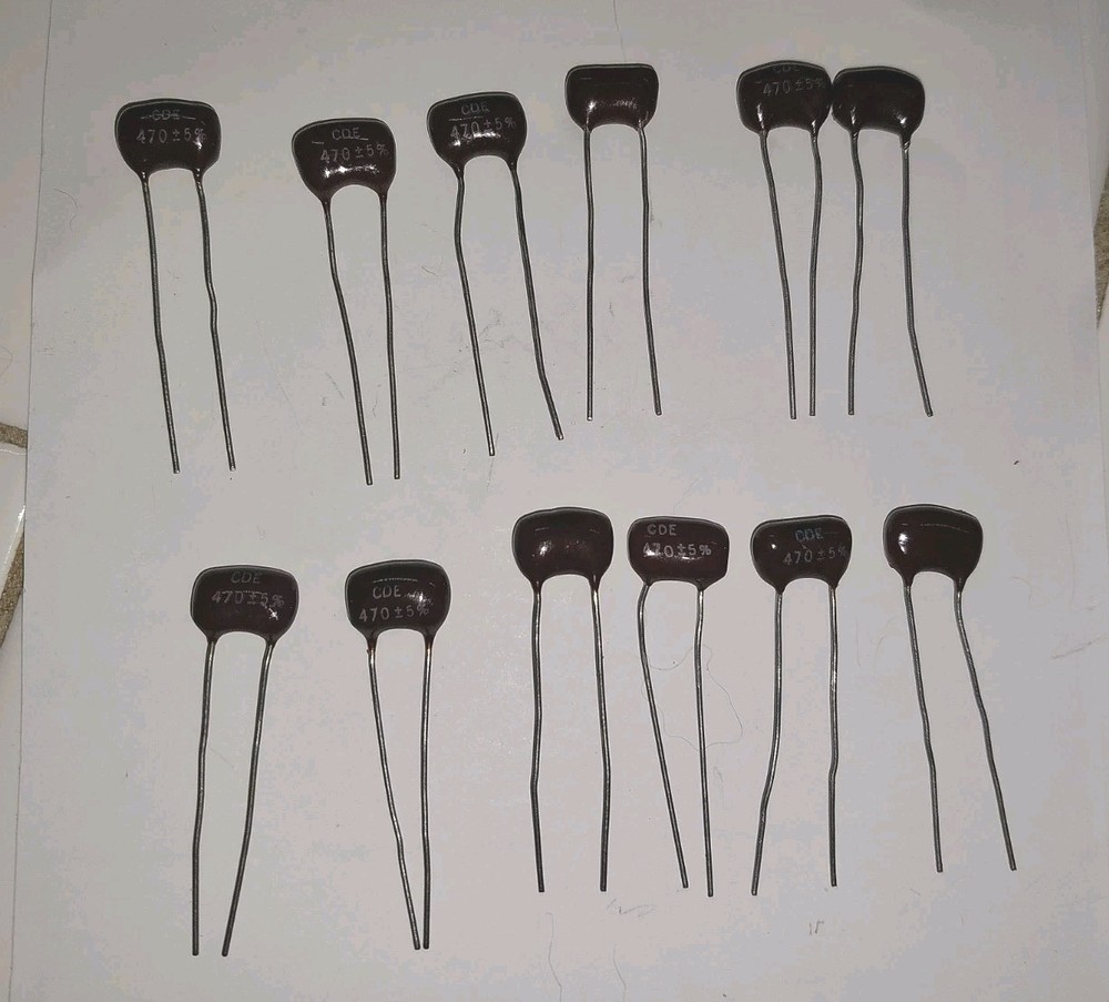 (Lot of 12) – 470pF @ 500V (5%) DIP SILVER MICA CAPACITORS Cornell Dubliner