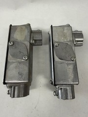 New Lot of 2 Arlington 931-1 3/4” Aluminum Conduit Body 5-in 1 Combo Wet Loc