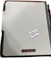 Staples Moisture Resistant Classification Folder, 2-Dividers, 2.5″ Expansion