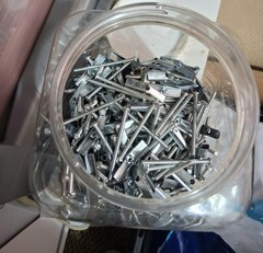 Toggle Bolts with Spring Wings M4 Lot of (15) 2 1/2″