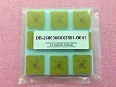 (9 PIECE LOT) THE BUMP Self-guiding receptacle for a semiconductor test socket
