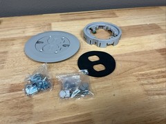 Hubbell RACO 6299 Round Floor Box Cover Kit 2 Lift Lids Fits 5511 Box NEW