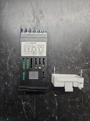 OMEGA CN7523 AC 100-240V 50/60Hz 1/32 DIN Dual Output Temperature Controller