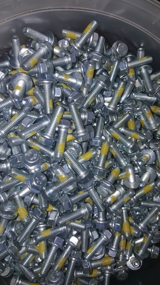 (20) M6-1.0 x 20 / M6x20 Metric Hex Flange Bolt Grade 8.8 6mm x 20mm threadlock