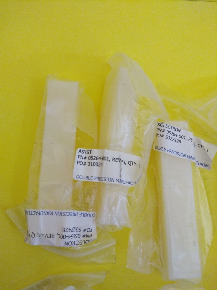 Asyst P/N 05264-001 REV. A Block Plastics Size 0.77″x1.01″x5.03″ New