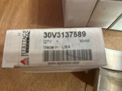 NOS Genuine AGCO 30V3137589 Oliver Tractor Rod Bearings Waukesha 283 310 Engine