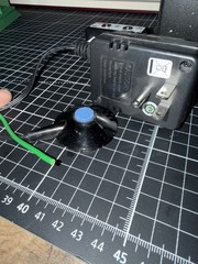 SCS 724 Workstation Monitor with Power Adapter, Cables, and Accessories