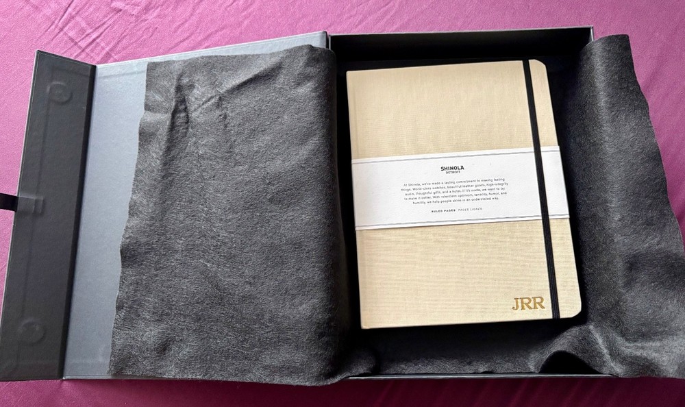 Shinola Large 7” x 9” Journal – black boxed, Cream Linen color,Ruled, 192 Pages