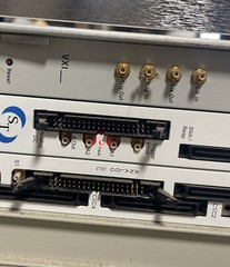 Agilent E8408A 4 Slot VXI Mainframe With E8491B Modules Used Sell As Is