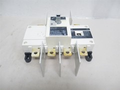 243240 New In Box; Socomec 2700-4011 AC Load Break Switch; 100A; 600V; 4-Pole