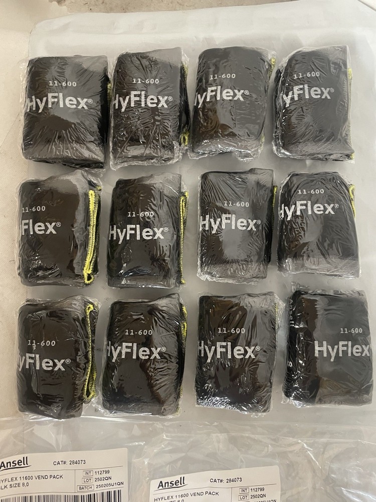12 Pair Ansell HyFlex 11-600 Size 8 (medium) Gloves