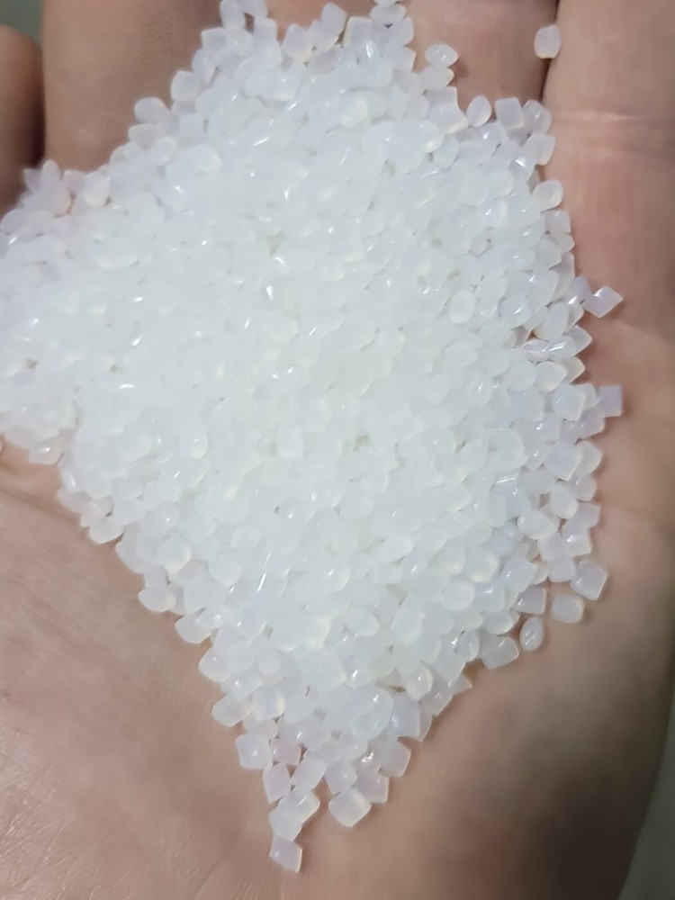 Nylon 6/6 Plastic Pellets ** Vydyne 21 SPF Natural ** 10 Pounds