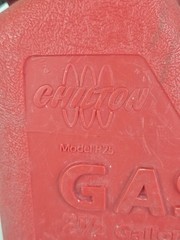 VINTAGE Chilton 2-1/2, 2.5 GALLON VENTED GAS CAN Spout Nozzle P25 Pre Ban USA