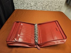 Franklin Covey red leather zipper binder planner 7 ring 10.5 x 8