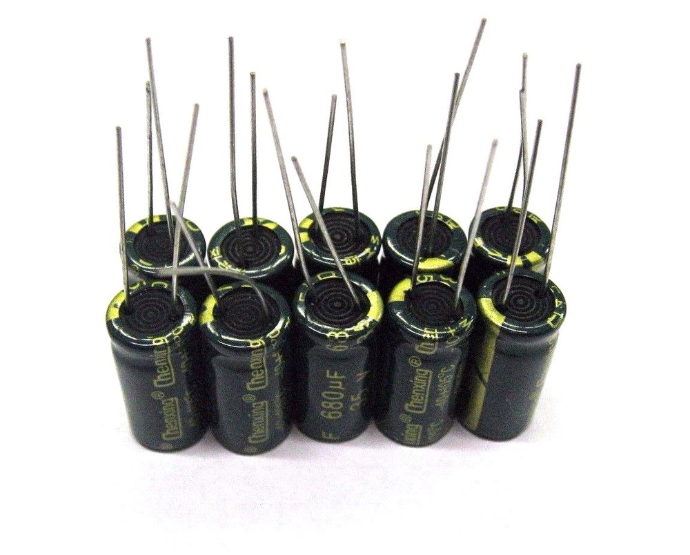 680uF 35V (10Pcs) Electrolytic Capacitors 35V 680uF Volume 10x20mm