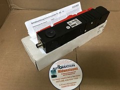 NIB 094403 EUCHNER TX1B-A024SEM4AS1 SAFETY SWITCH 300Ma/24VDC FREESHIPSAMEDAY