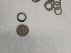 Round SS Shim Washers 0.002″ thick 0.375-0.38″ ID x 0.557-0.567″ OD 25 pcs