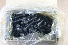 Unbrako 5/16″-18 X 1 1/4″ Socket Head Cap Screws #104088, 100 Pieces