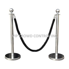 ROPE STANCHION, 5 PCS SET, CROWN TOP AND MIRROR POLISH S.S. 12″ FLAT BASE
