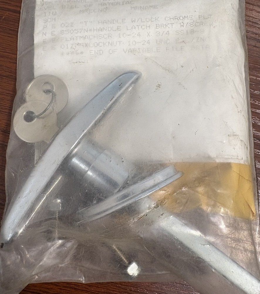 New Pellerin Milnor Handle Latch with Screws #27A013U