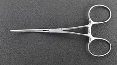 Jarit 320-190 DeBakey Bulldog Clamp, Serrated, S-Shaped, Curved, 5.25″
