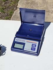 United States Postal Service • USPS-Plus 10 Electronic Postal Scale