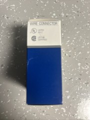 AMP PIDG SPADE RED FORK terminal 22-16 AWG 6 Stud 34541 ￼ Insulated 100 Per Box