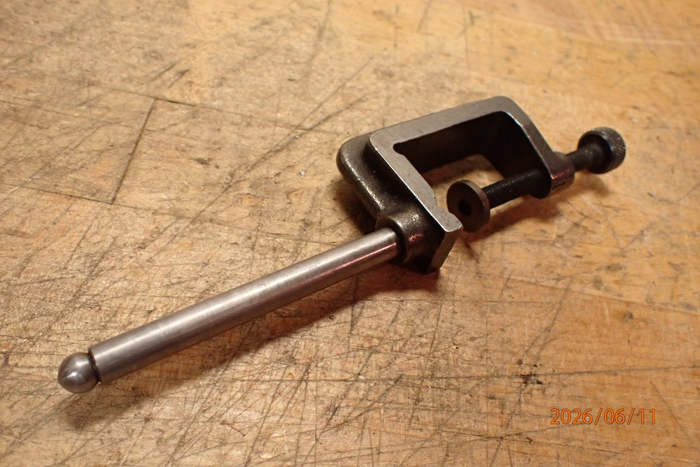 OLDER CLAMP ON DIAL INDICATOR STAND MOUNT MACHINIST TOOLING