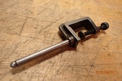 OLDER CLAMP ON DIAL INDICATOR STAND MOUNT MACHINIST TOOLING