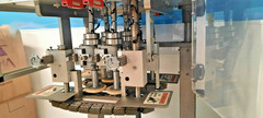 Hardly Used Great condition Resina Model NRT-20 Automatic Cap Retorquer.