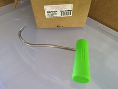 PAIR LEFT – RIGHT HAND 5 1/2″ Meat Hook BARR BROS T326 PRHO -PLHO OFFSET GREEN
