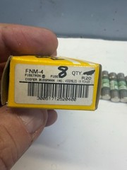 BUSSMANN FUSETRON FNM-4 (LOT OF 8) 4A/250V NEW FREE SHIPPING