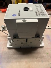 USED ALLEN BRADLEY 300-D0*930 CONTACTOR Motor starter W/ OVERLOAD, Mounting Brkt