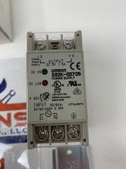 Omron S82K-00705 DIN Rail Power Supply 120/240VAC X 5 VDC 1.5A 7.5 Watt