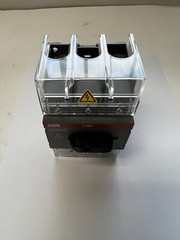 ABB P/N: OT30F3 3 POLE 30 AMP LOAD BREAK SWITCH 750V NEW
