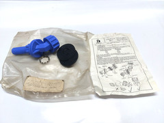 DIVERSY 065578 PLASTIC TANK CONNECTOR (UNICORN) 2B315450 GP 131540 / LOT OF 2