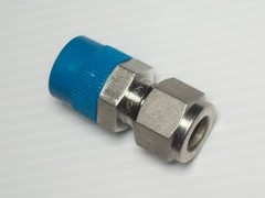 1- Swagelok Stainless Steel Fitting, 3/8″ OD Tube x 3/8″ Male NPT, SS-600-1-6