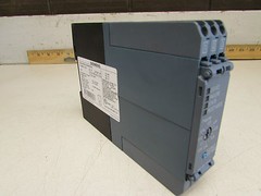 SIEMENS 3RM1001-2AA04 AC SEMICONDUCTOR MOTOR STARTER XCLNT! MAKE OFFER!