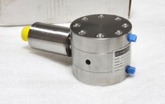 Sensotec Pressure Transducer A5/746-08A5D, 100.0 PSID, Output +/-5 VDC