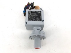 New ITT 110P42CC6AS Adjustable Pressure Switch 10″ – 100″ H2O 11A