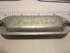 (18) Appleton Electric K50 Industrial Grade Iron Conduit Body Covers 1/2″ Hub