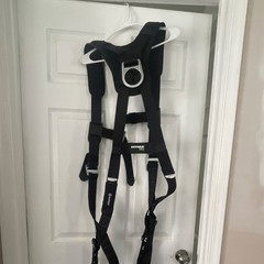 SafeWaze PRO Industrial Full Body Safety Harness Black with Back D-Ring