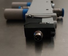 FESTO VUVG-L14-M52-AT-G18-1P3/VAVE-L1-1VR8-LP