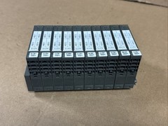 LOT (10) Siemens 6ES7 132-4BD02-0AA0 Output Module & 193-4CA30-0AA0 FAST SHIP