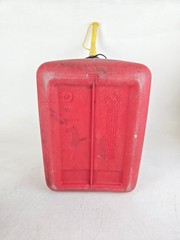 VINTAGE Chilton 2-1/2, 2.5 GALLON VENTED GAS CAN Spout Nozzle P25 Pre Ban USA