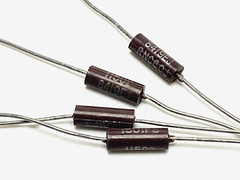 4pcs – IRC RNC60J RN60C 1.5K (1K5) 0.5W (1/2W) 1% Mil Metal Glaze Resistor