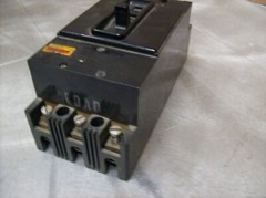 #68) GE Genuine 90 AMP Electric Breaker TF136090 ? UNSURE OF PART NUMBER