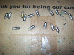 15 Of Servalite Part # 55314 Or # 14 Flashlight Bulb Screw in 2.47 Volts .3 Amps