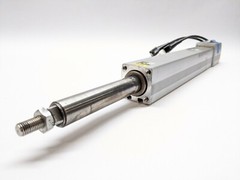IAI RCP2-RSA-I-PM-2.5-200-P1-R10 Robo Cylinder 45mm Width 22mm Rod 200mm Stroke